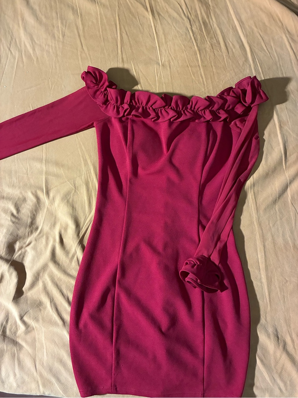 One-Shoulder Ruffle Bodycon Dress in Red
